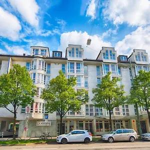 Hotel Leonardo West, Munich